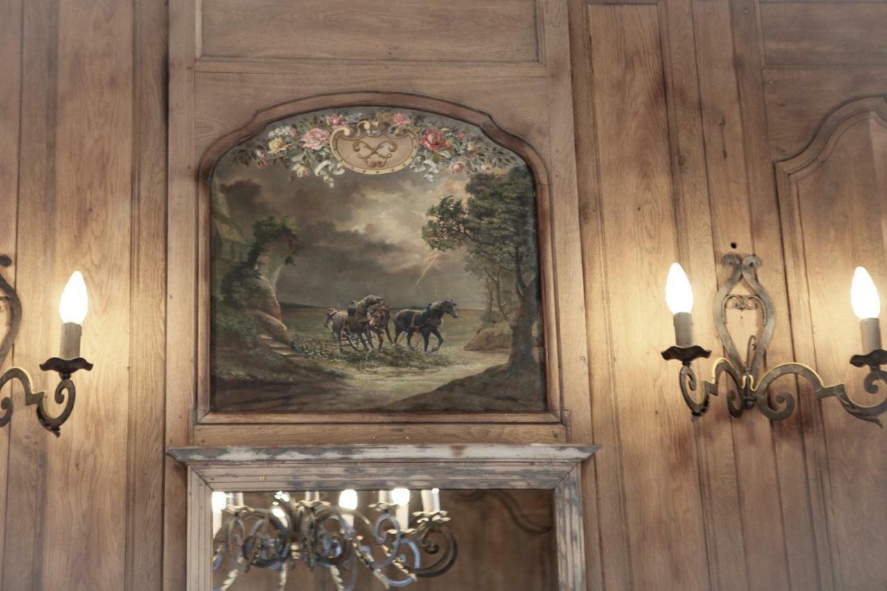 Le manoir des chevaux dorés Le Neubourg Esterno foto